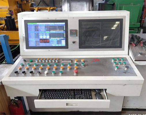 เครื่องอัดรีดอลูมิเนียม 3000T เครื่องอัดรีดอลูมิเนียมกึ่งอัตโนมัติ / อัตโนมัติ