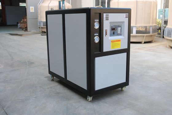 ราคาดี เครื่องเย็นเย็นโดยตรงด้วยน้ําด้วยสารเย็น R22 ความจุในการเย็น 35.8 KW และพลังงานการเข้า 3PH-380V/50HZ สําหรับสาย anodizing ออนไลน์