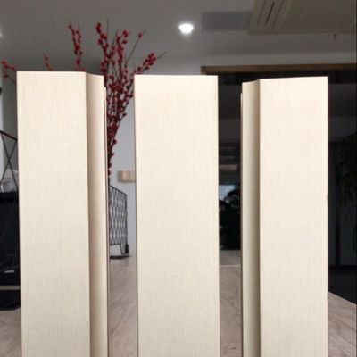 ราคาดี 900T/M MAL สายการผลิตอ๊อกไซเดชั่นโปรไฟล์อลูมิเนียมสีแชมเปญ ออนไลน์