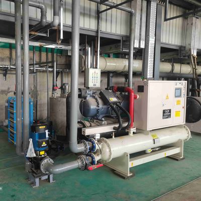 ราคาดี สายแอนอดิซเมนอลูมิเนียมขนาด 2000T/M ความจุ 7500mm ความยาวสูงสุดและความหนาของฟิล์ม 5-25μm ออนไลน์